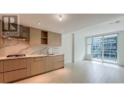 886 8671 HAZELBRIDGE WAY, Richmond, British Columbia