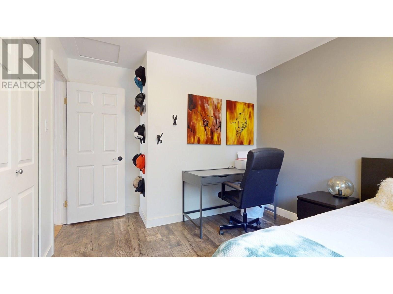38549 Westway Avenue, Squamish, British Columbia  V8B 0W4 - Photo 12 - R3031963