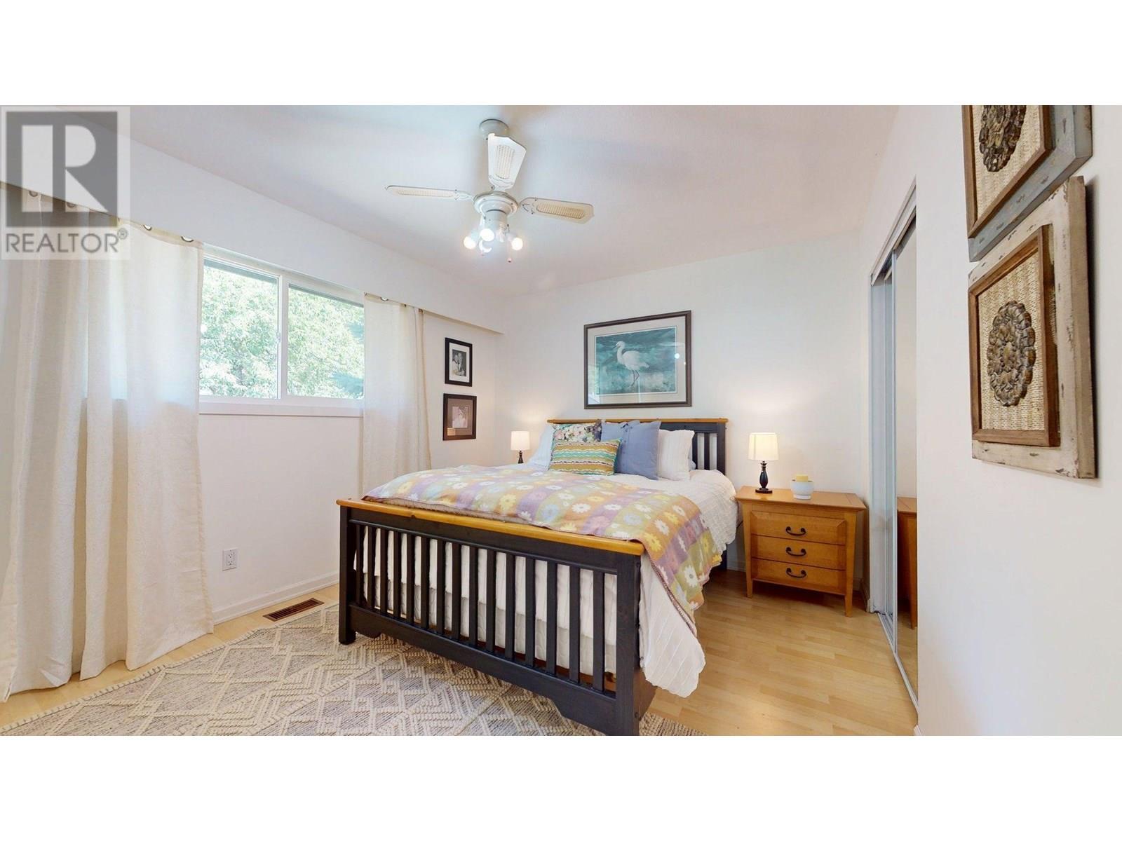 38549 Westway Avenue, Squamish, British Columbia  V8B 0W4 - Photo 8 - R3031963
