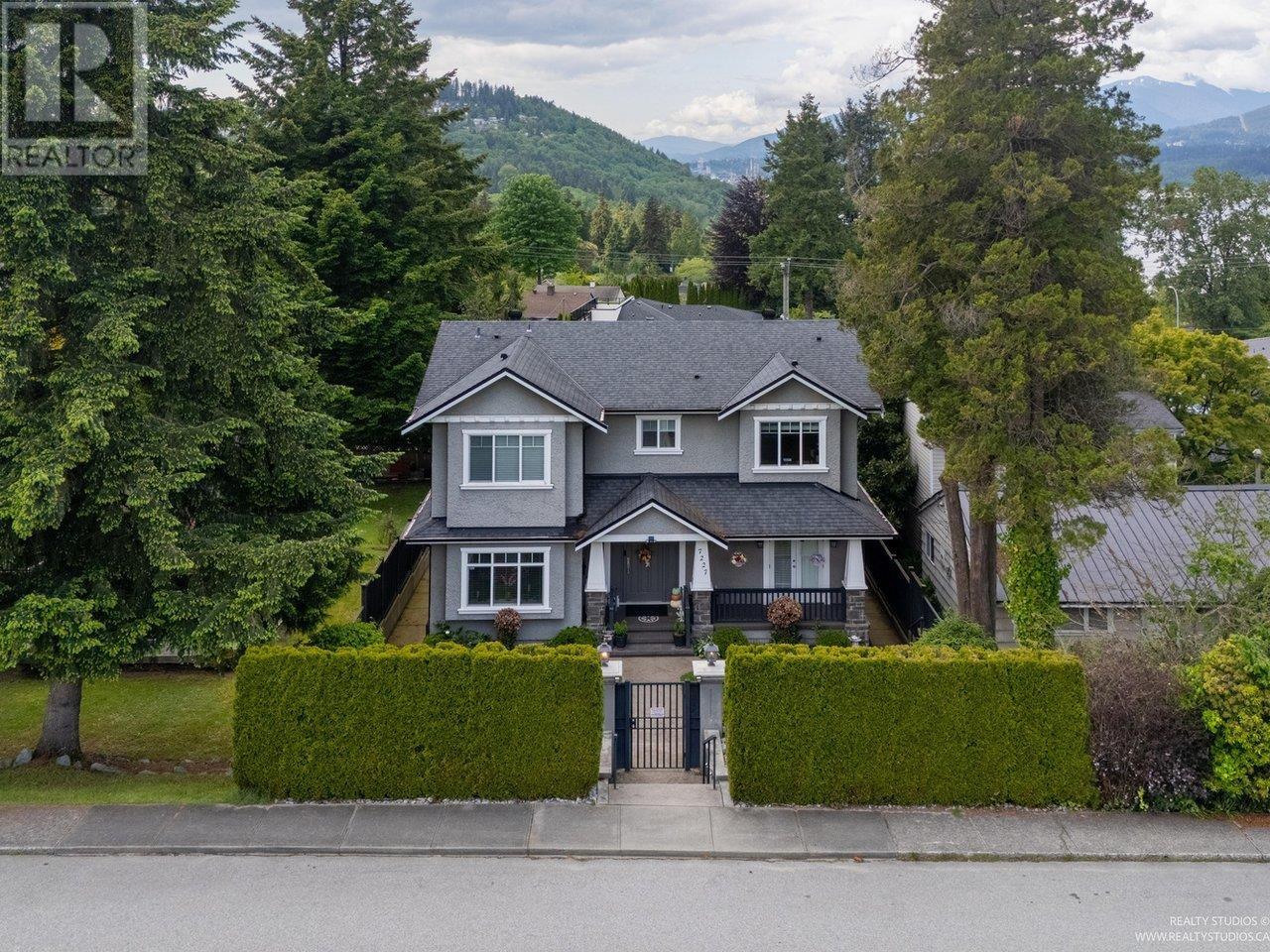 Property at 7227 BARNET ROAD image 2