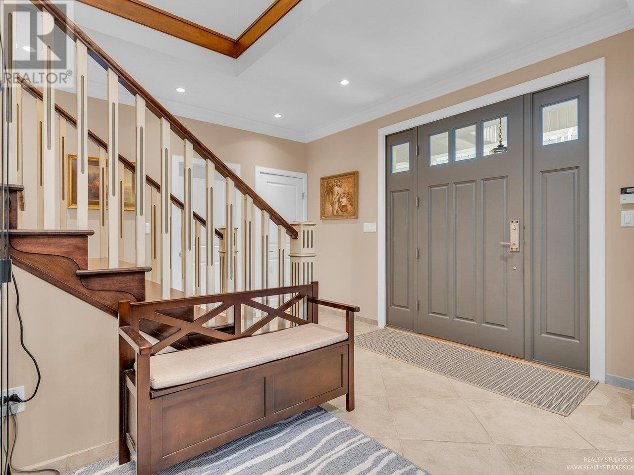 Property at 7227 BARNET ROAD image 4