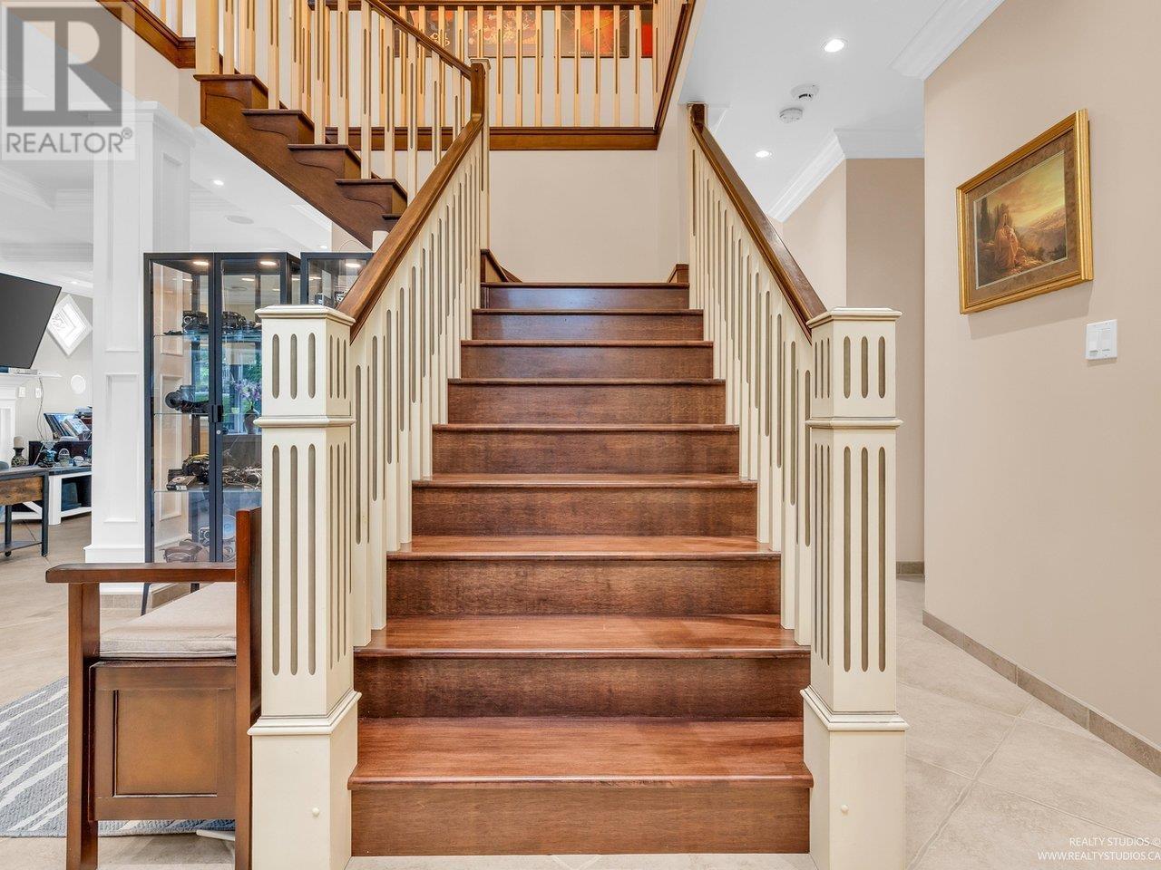 Property at 7227 BARNET ROAD image 5
