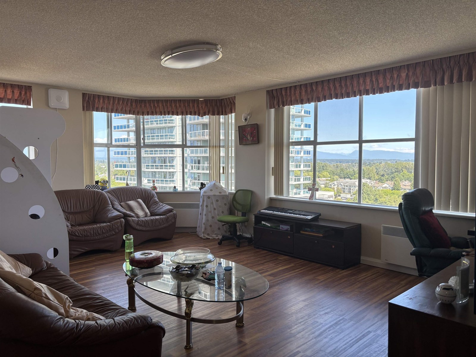 1402 11910 80 Avenue, Delta, British Columbia  V4C 8E3 - Photo 5 - R3031933