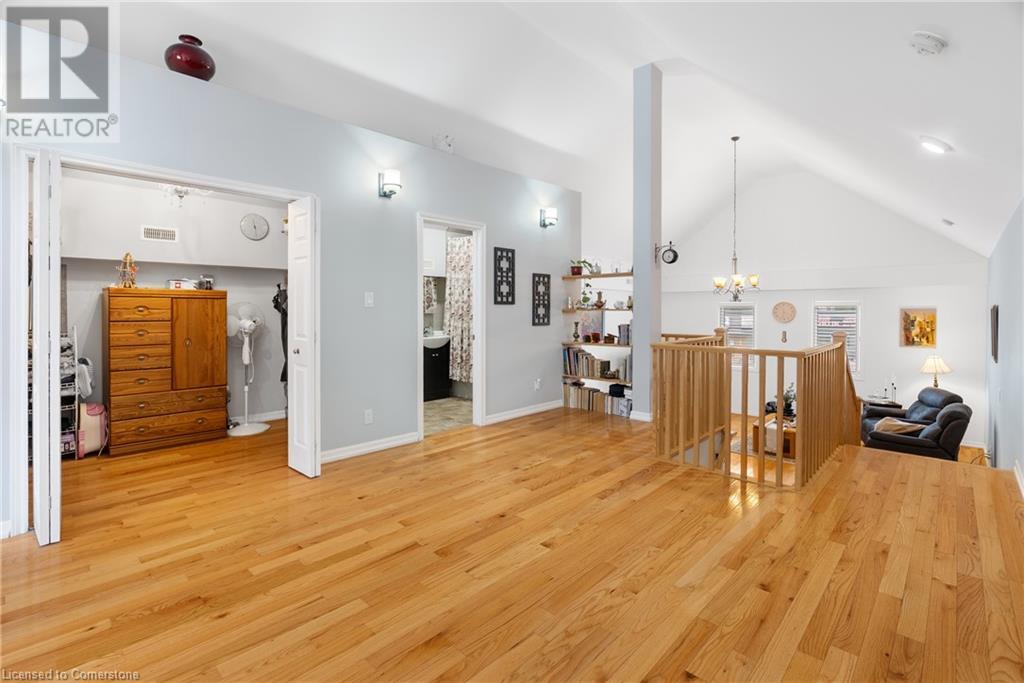 582 Upper James Street, Hamilton, Ontario  L9C 2Y6 - Photo 24 - 40748768