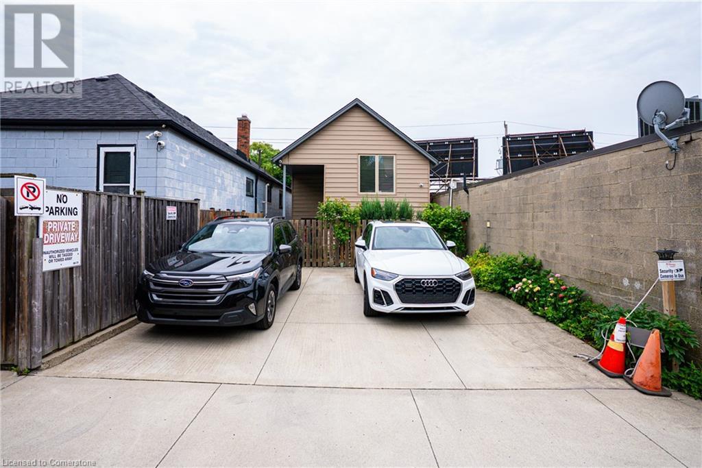 582 Upper James Street, Hamilton, Ontario  L9C 2Y6 - Photo 29 - 40748768