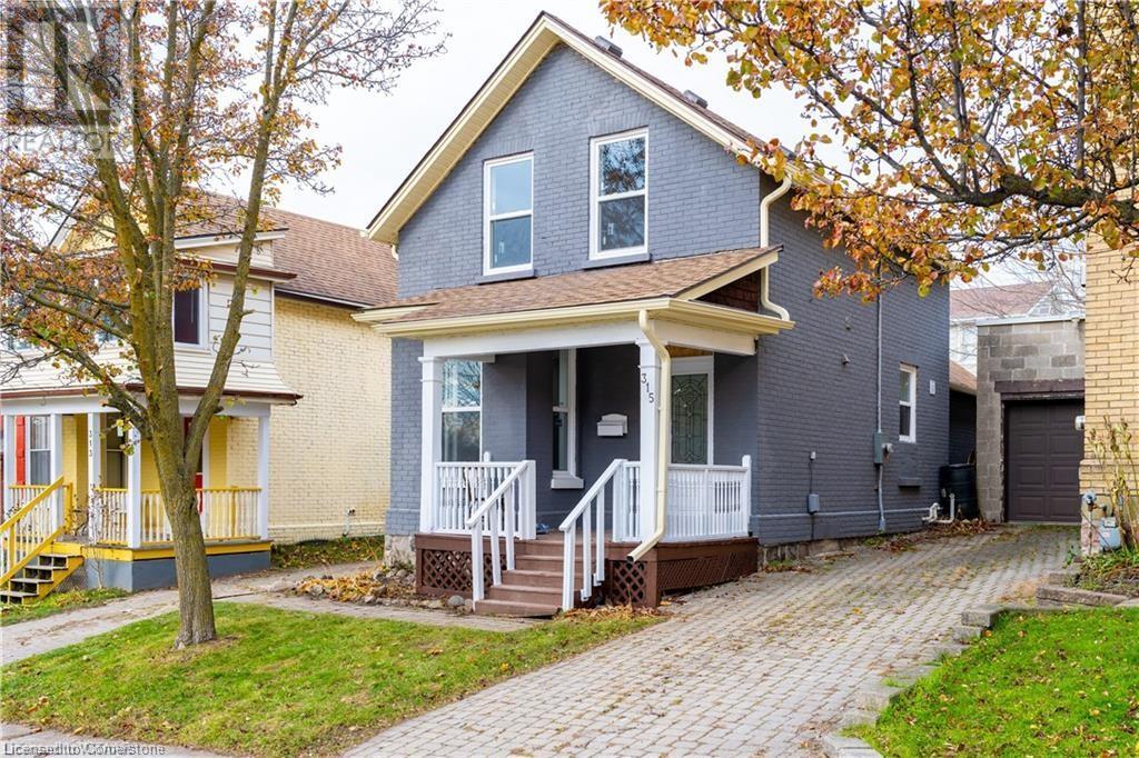 Property at 315 SIMCOE Street image 1