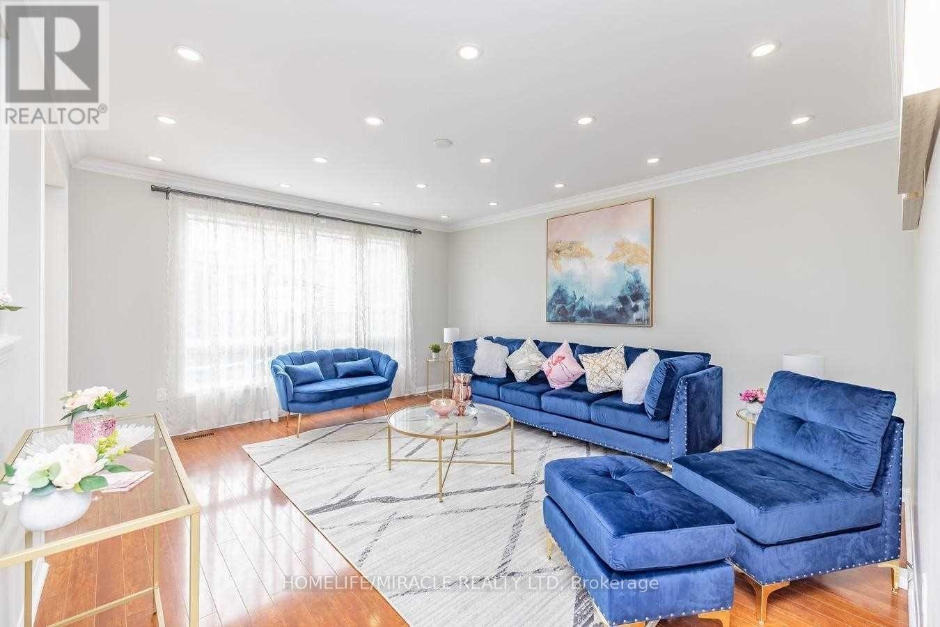 Property at 823 SHEPHERD PLACE image 4