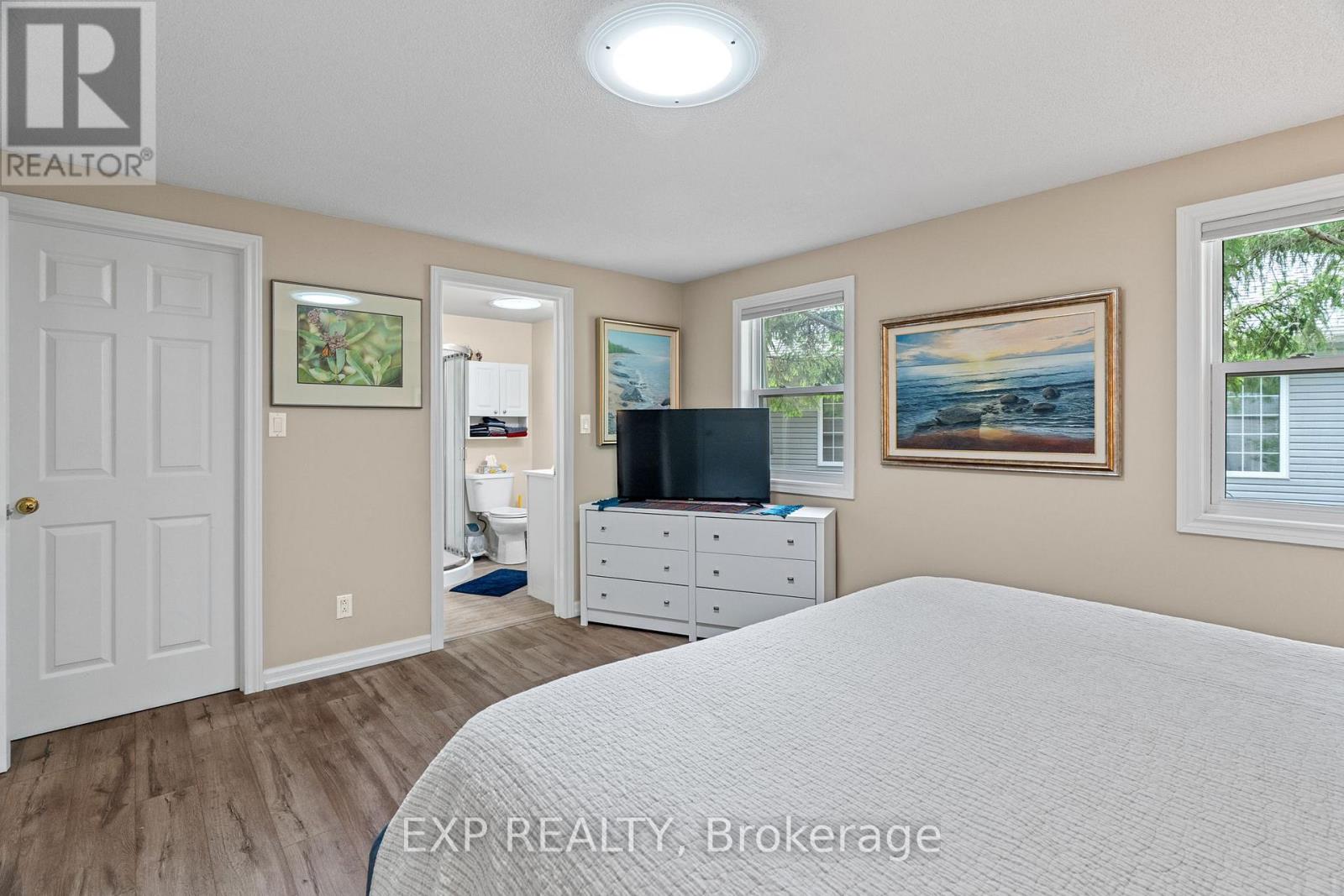 362 Shannon Boulevard, South Huron, Ontario  N0M 1T0 - Photo 24 - X12314092