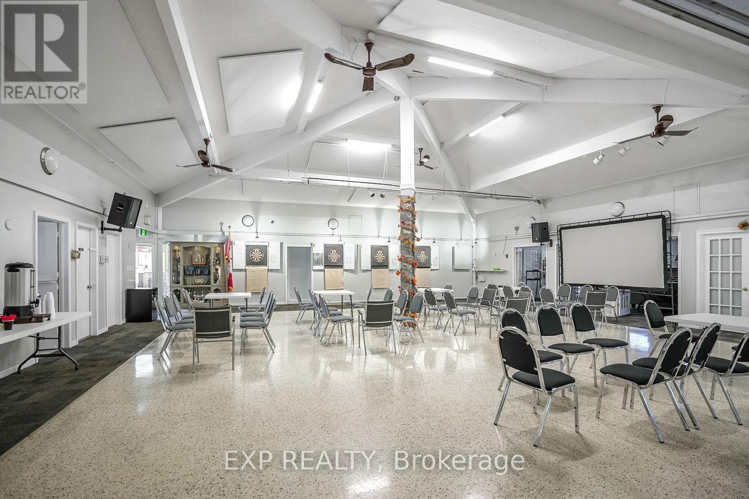 362 Shannon Boulevard, South Huron, Ontario  N0M 1T0 - Photo 44 - X12314092