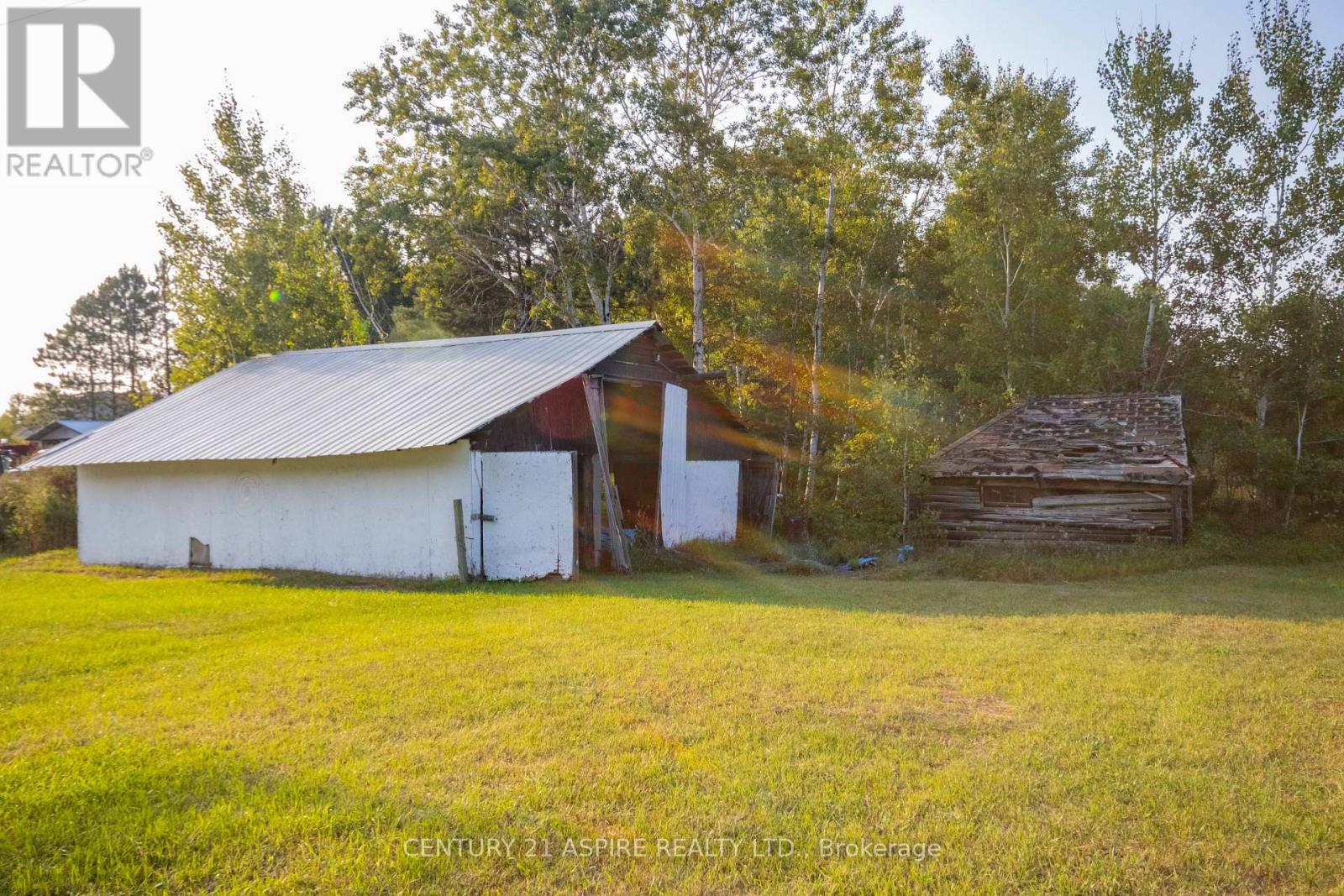 16358 Highway 60 Highway, Killaloe, Ontario  K0J 2A0 - Photo 30 - X12314106