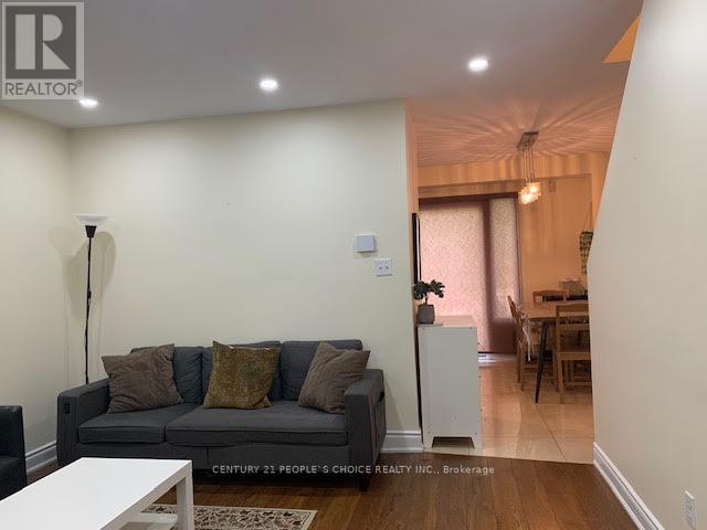 72 - 5420 Fallingbrook Drive, Mississauga, Ontario  L5V 2H6 - Photo 8 - W12308607