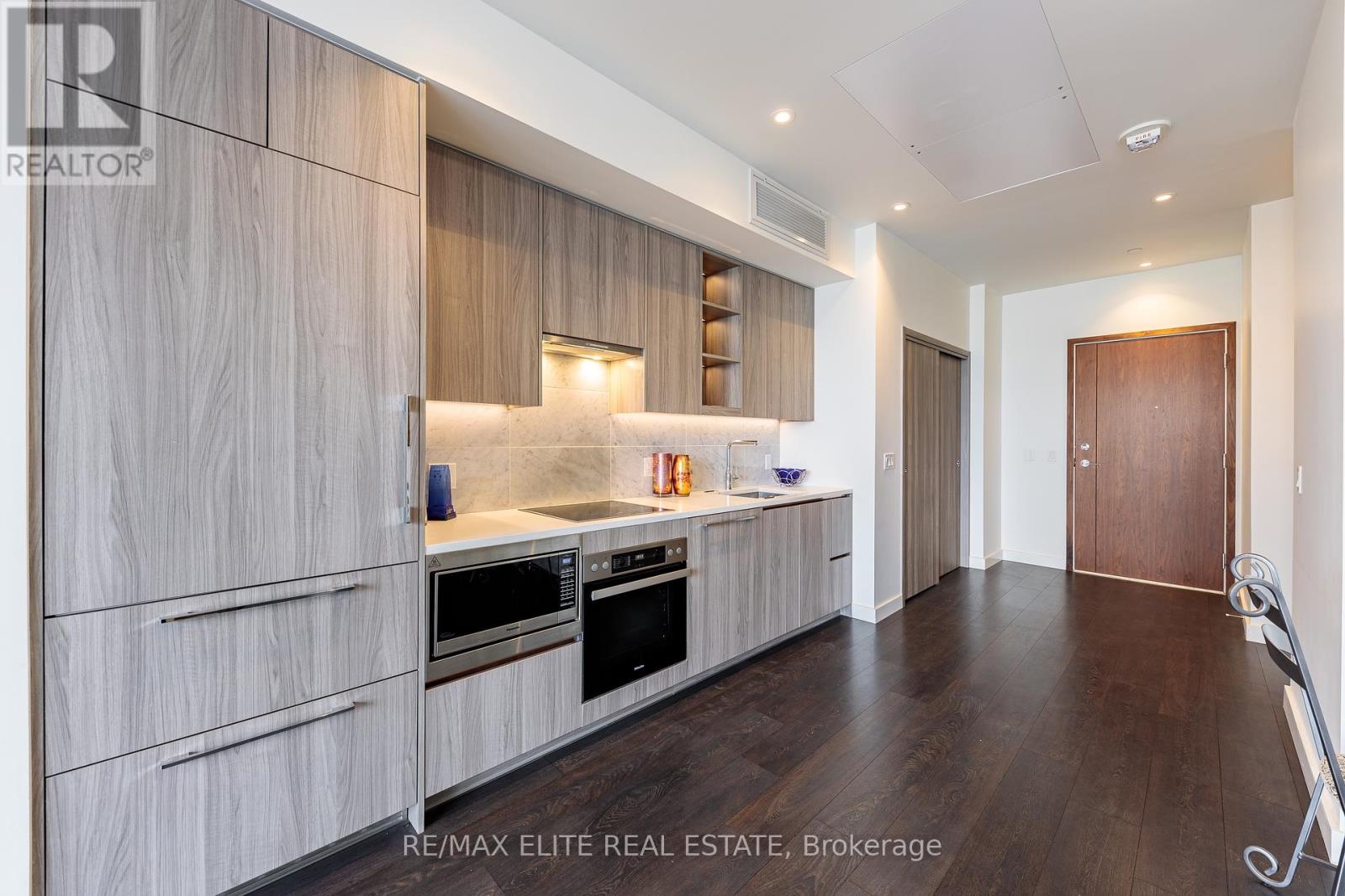 612 - 85 Mcmahon Drive, Toronto, Ontario  M2K 0H1 - Photo 4 - C12314114