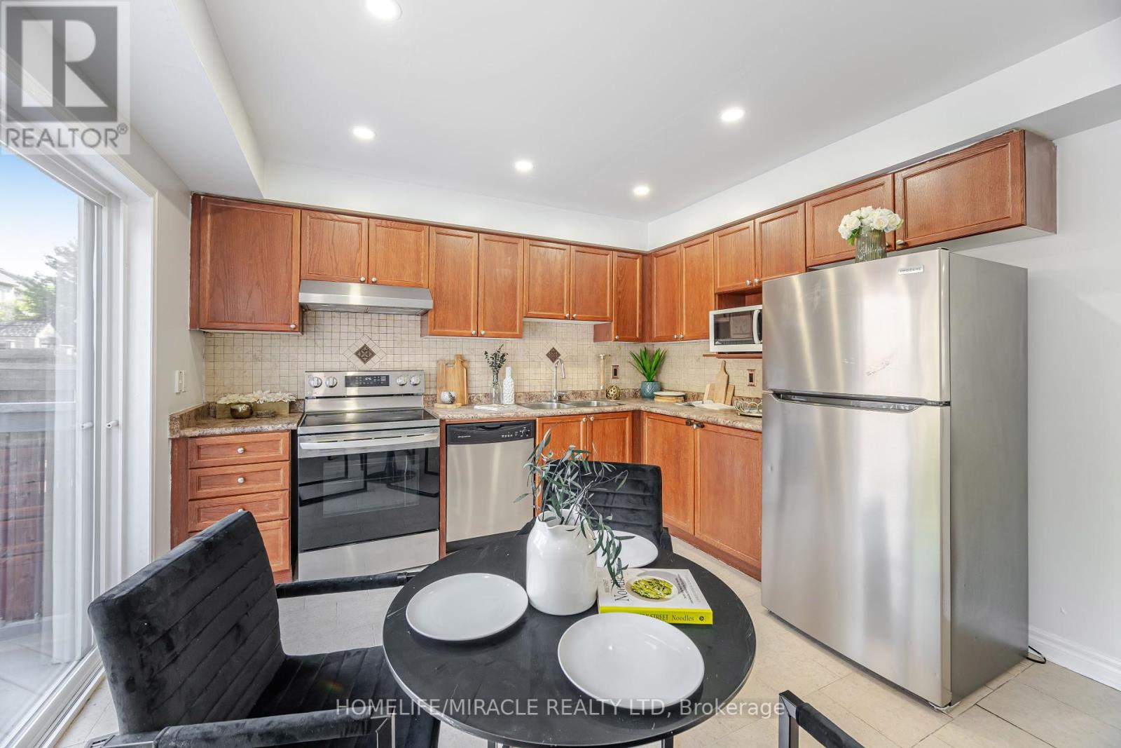 913 Taggart Crescent, Oshawa, Ontario  L1K 0E4 - Photo 19 - E12314090