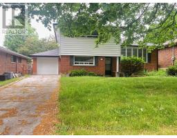 48 LIONEL HEIGHTS CRESCENT, Toronto, Ontario