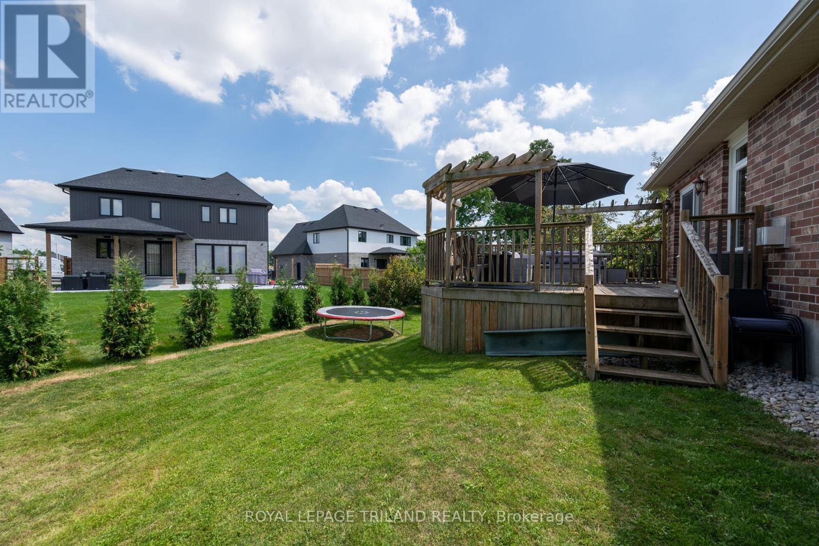 131 Deborah Drive, Strathroy-Caradoc, Ontario  N7G 4E2 - Photo 35 - X12314171