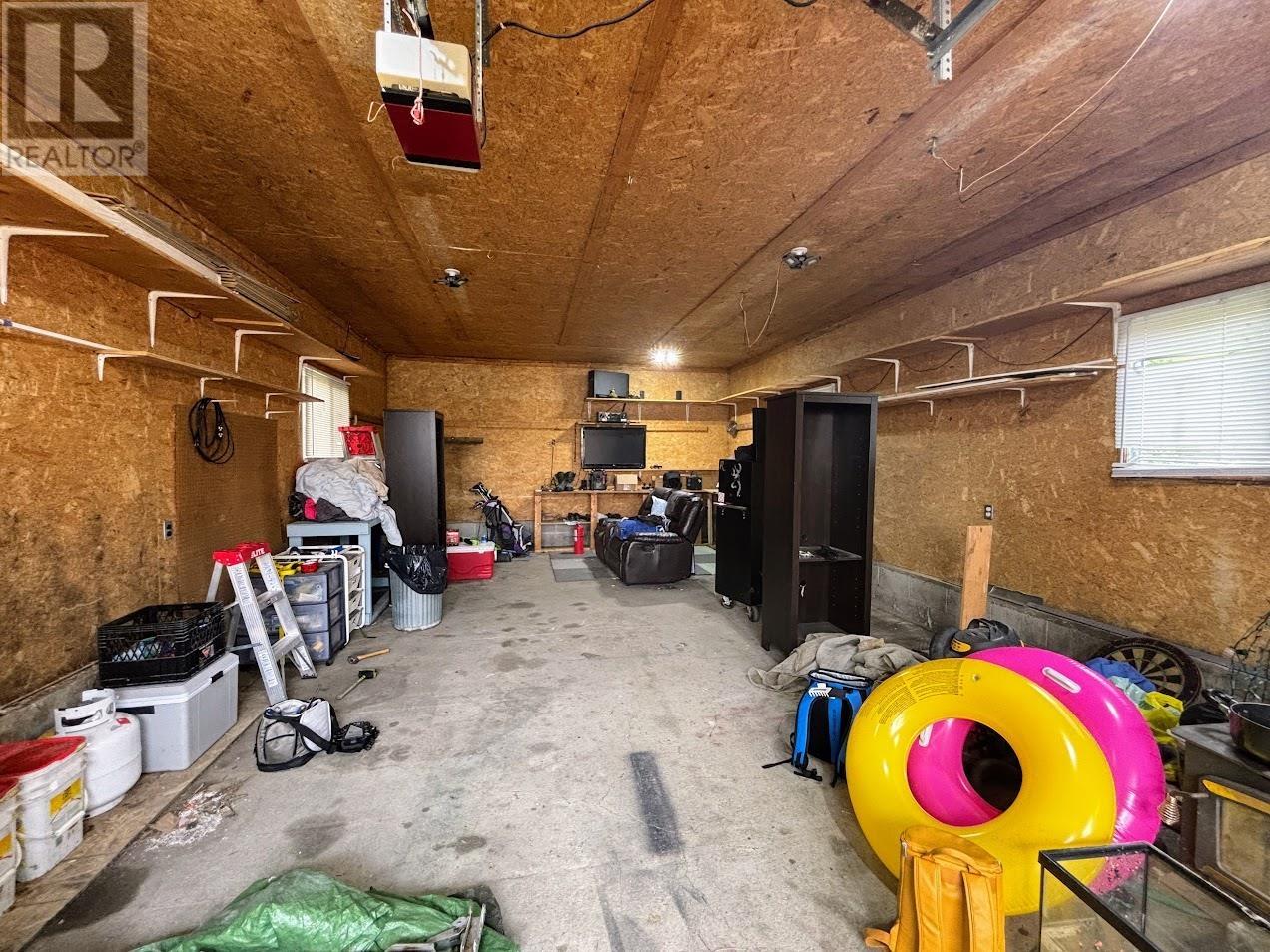 2 Essa Pl, Manitouwadge, Ontario  P0T 2C0 - Photo 32 - TB252166