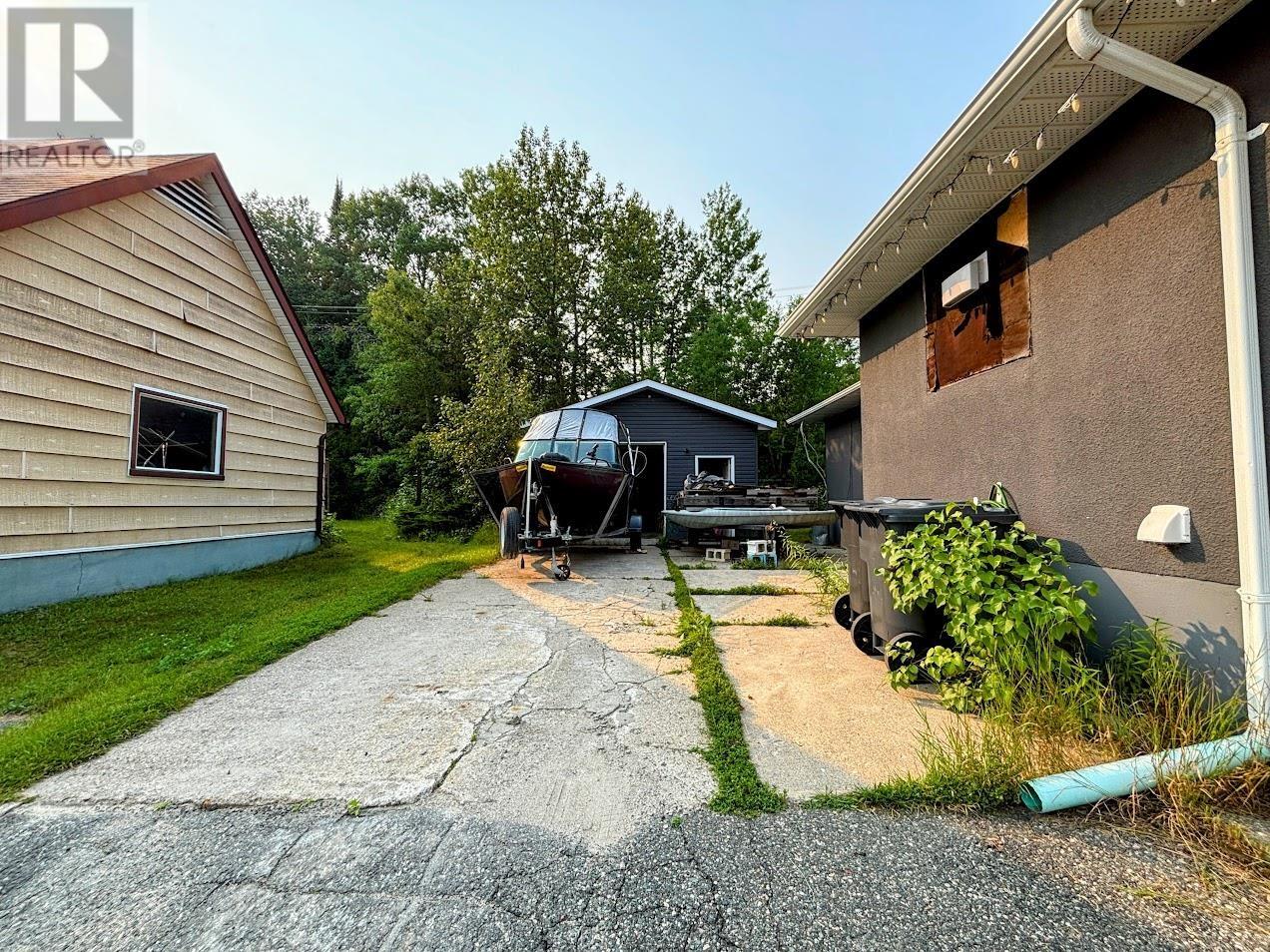 2 Essa Pl, Manitouwadge, Ontario  P0T 2C0 - Photo 30 - TB252166