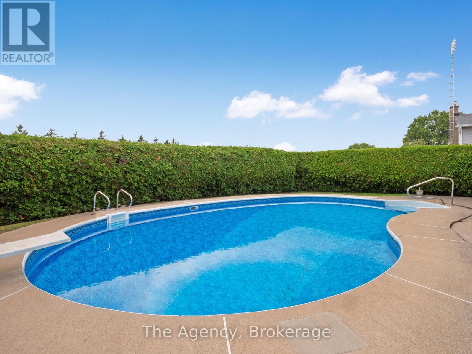 Property at 36 ROBERT STREET image 5