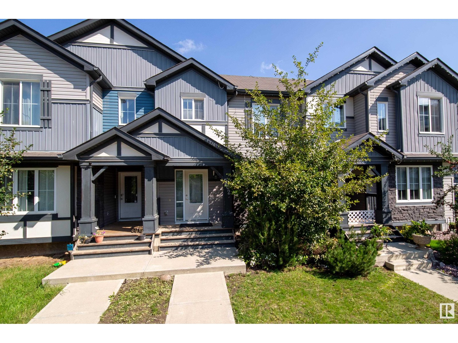 162 DESROCHERS GA SW, Edmonton, Alberta