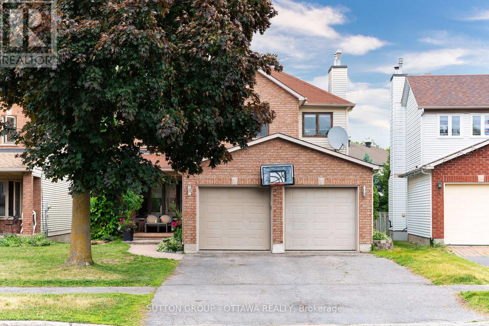Property at 2163 JOHNSTON ROAD image 2