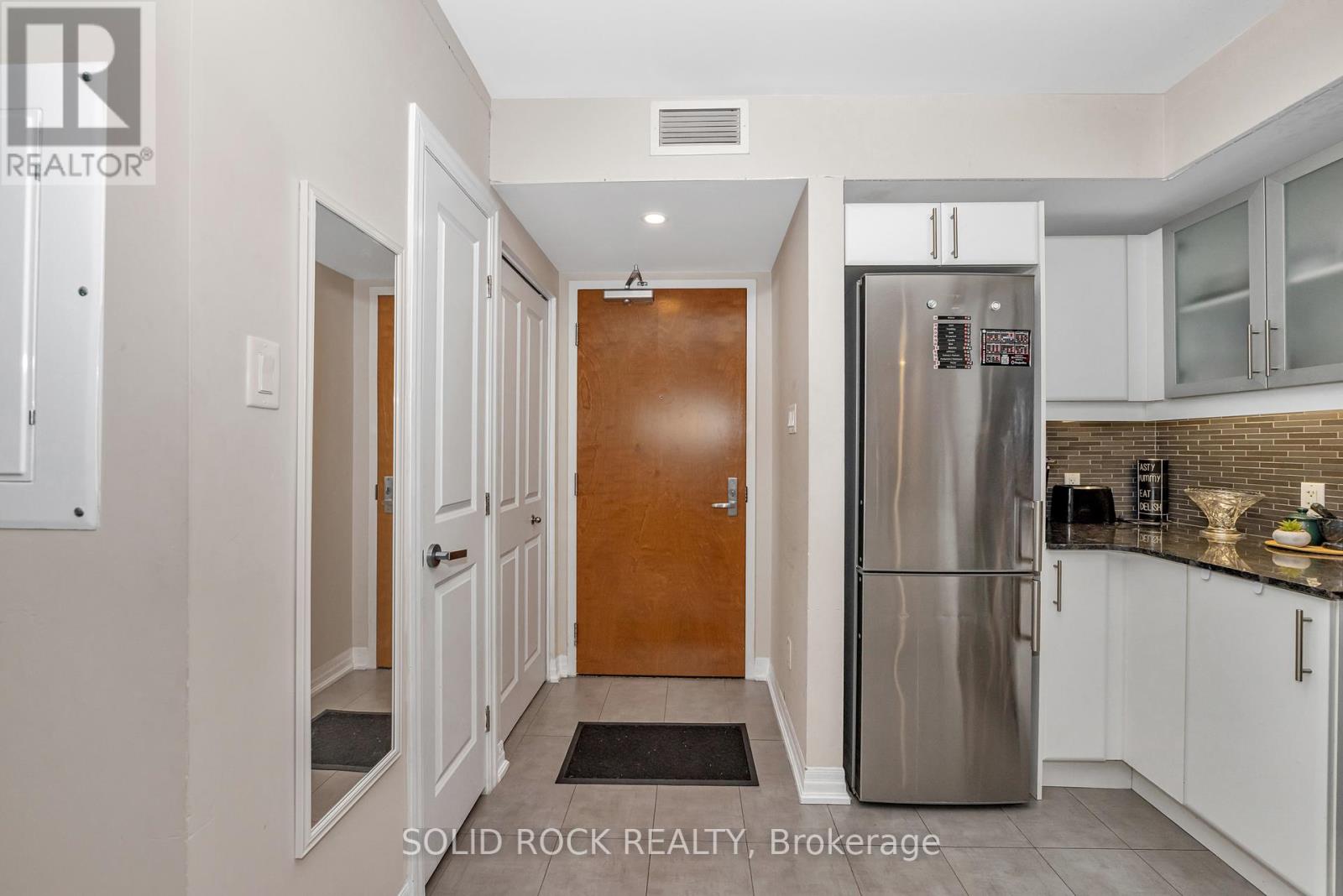 306 - 195 Besserer N, Ottawa, Ontario  K1N 0B6 - Photo 10 - X12314204