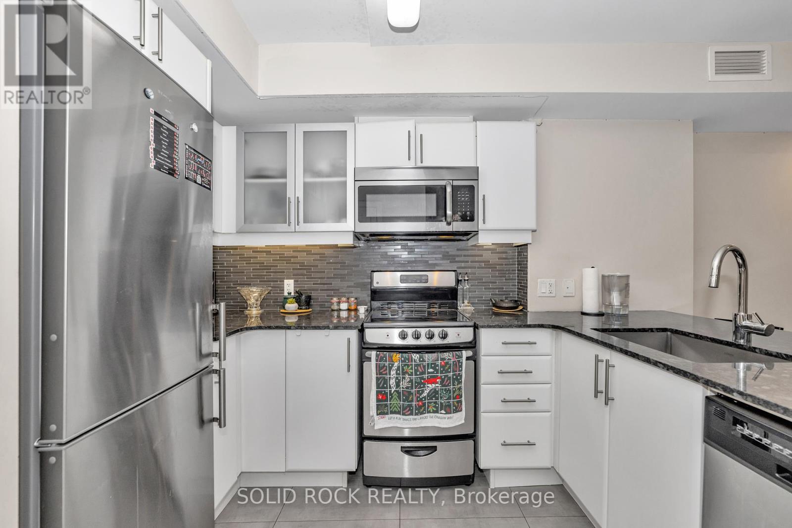 306 - 195 Besserer N, Ottawa, Ontario  K1N 0B6 - Photo 7 - X12314204