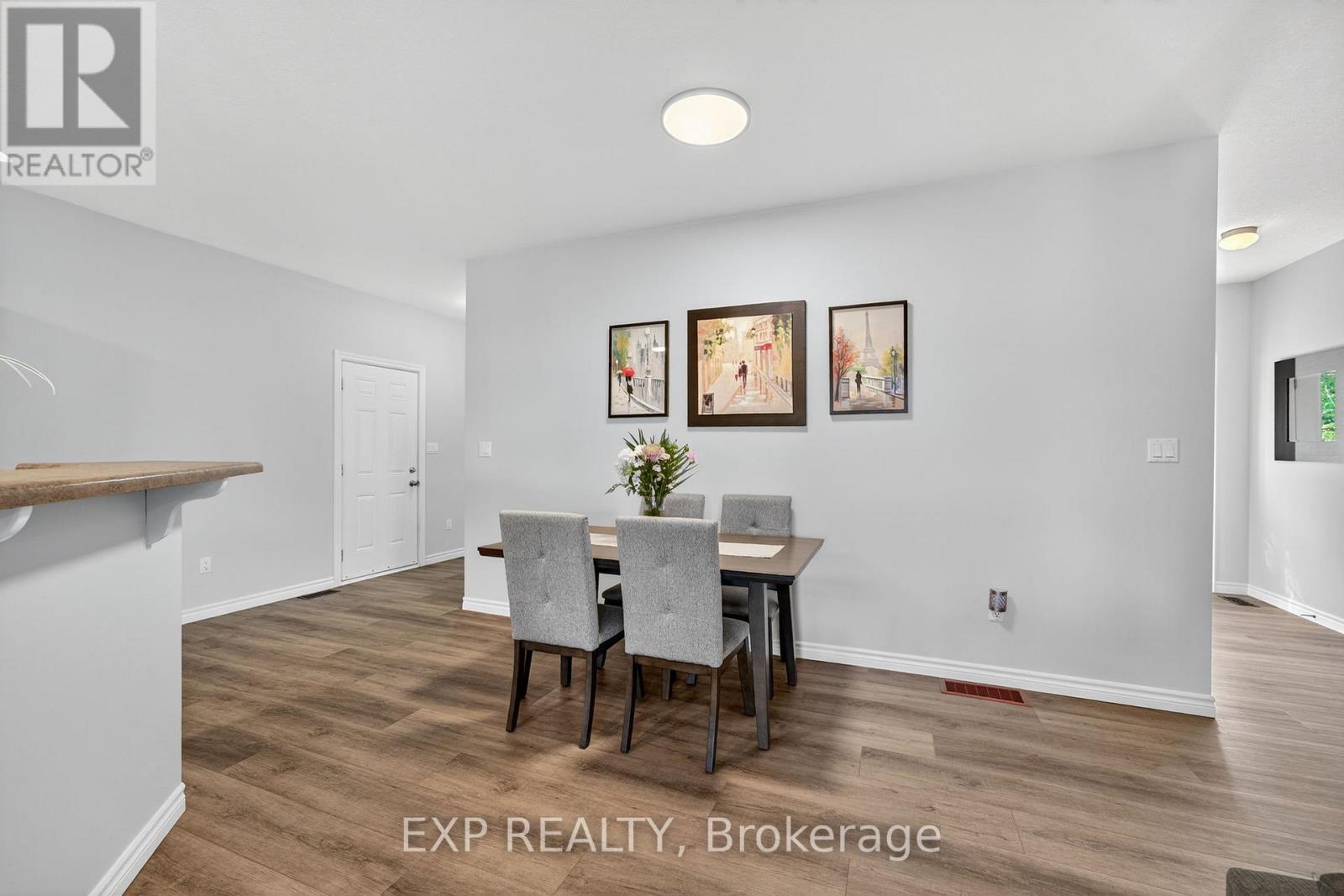 92 Tate's Bay Road, Trent Lakes, Ontario  K0M 1A0 - Photo 6 - X12314179