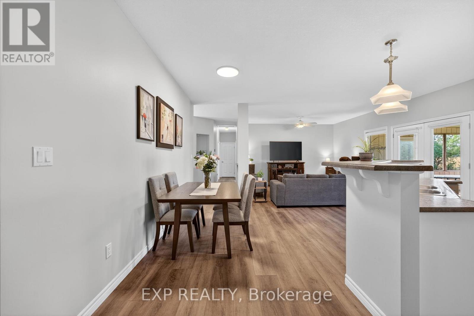 92 Tate's Bay Road, Trent Lakes, Ontario  K0M 1A0 - Photo 7 - X12314179