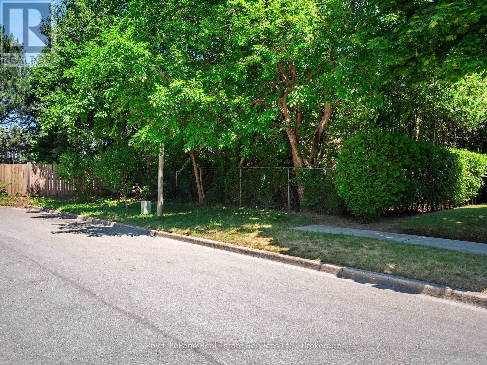 0 Victoria Street, Oakville, Ontario  L6L 5X8 - Photo 4 - W12314197