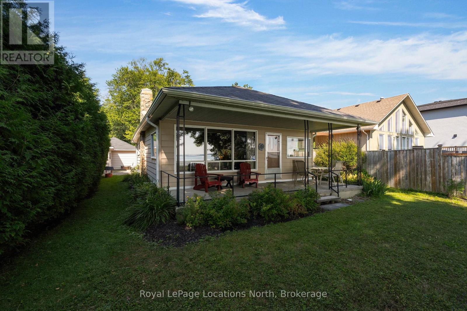297 Beach Road, Innisfil, Ontario  L0L 1R0 - Photo 24 - N12314196