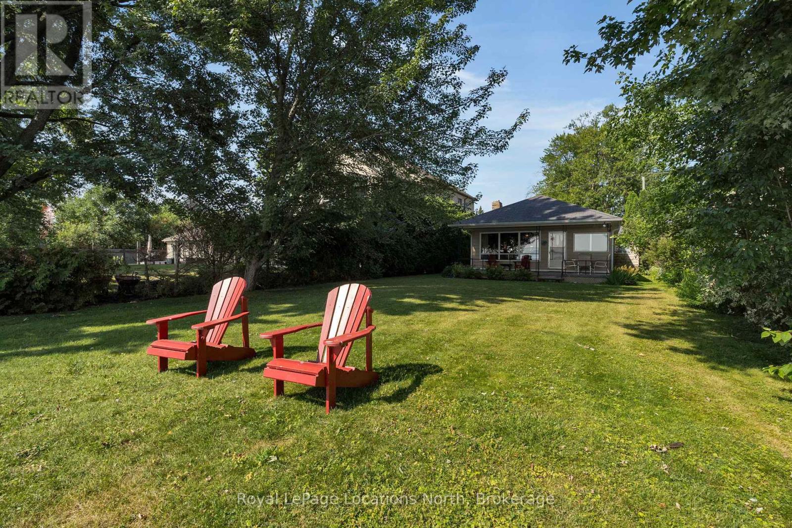 297 Beach Road, Innisfil, Ontario  L0L 1R0 - Photo 29 - N12314196