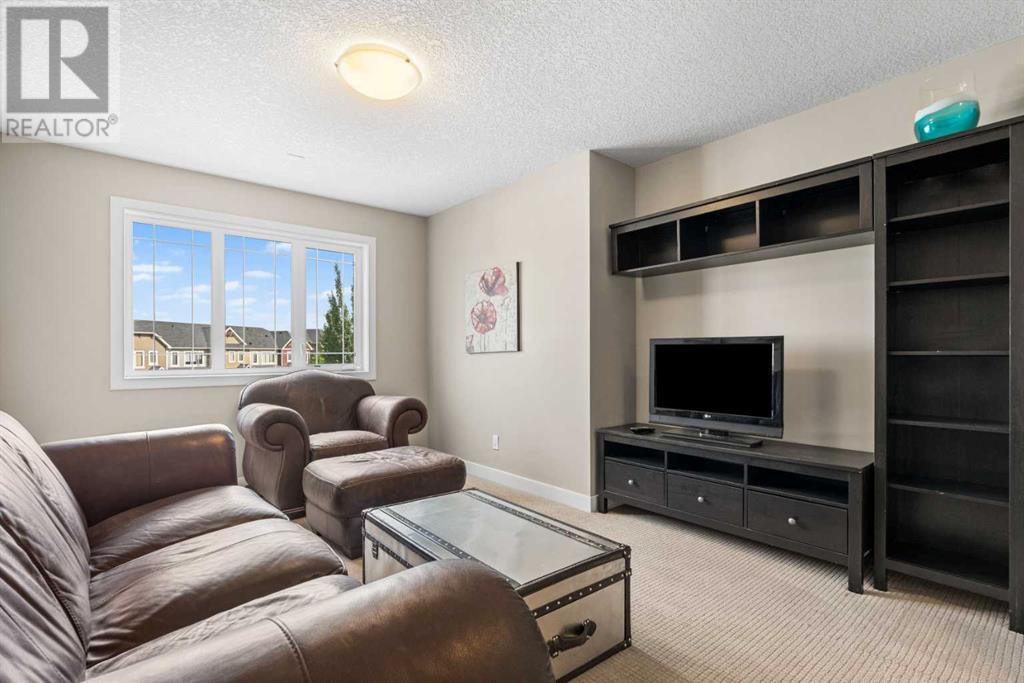 156 Rainbow Falls Manor, Chestermere, Alberta  T1X 0G6 - Photo 36 - A2235404