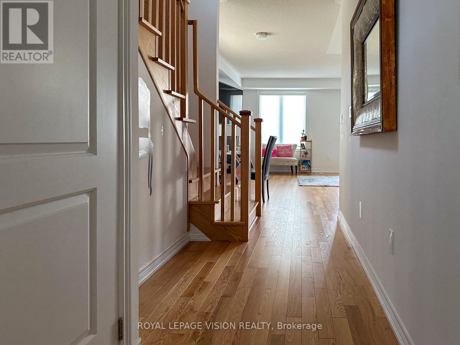 Property at 21 SORBARA WAY image 3