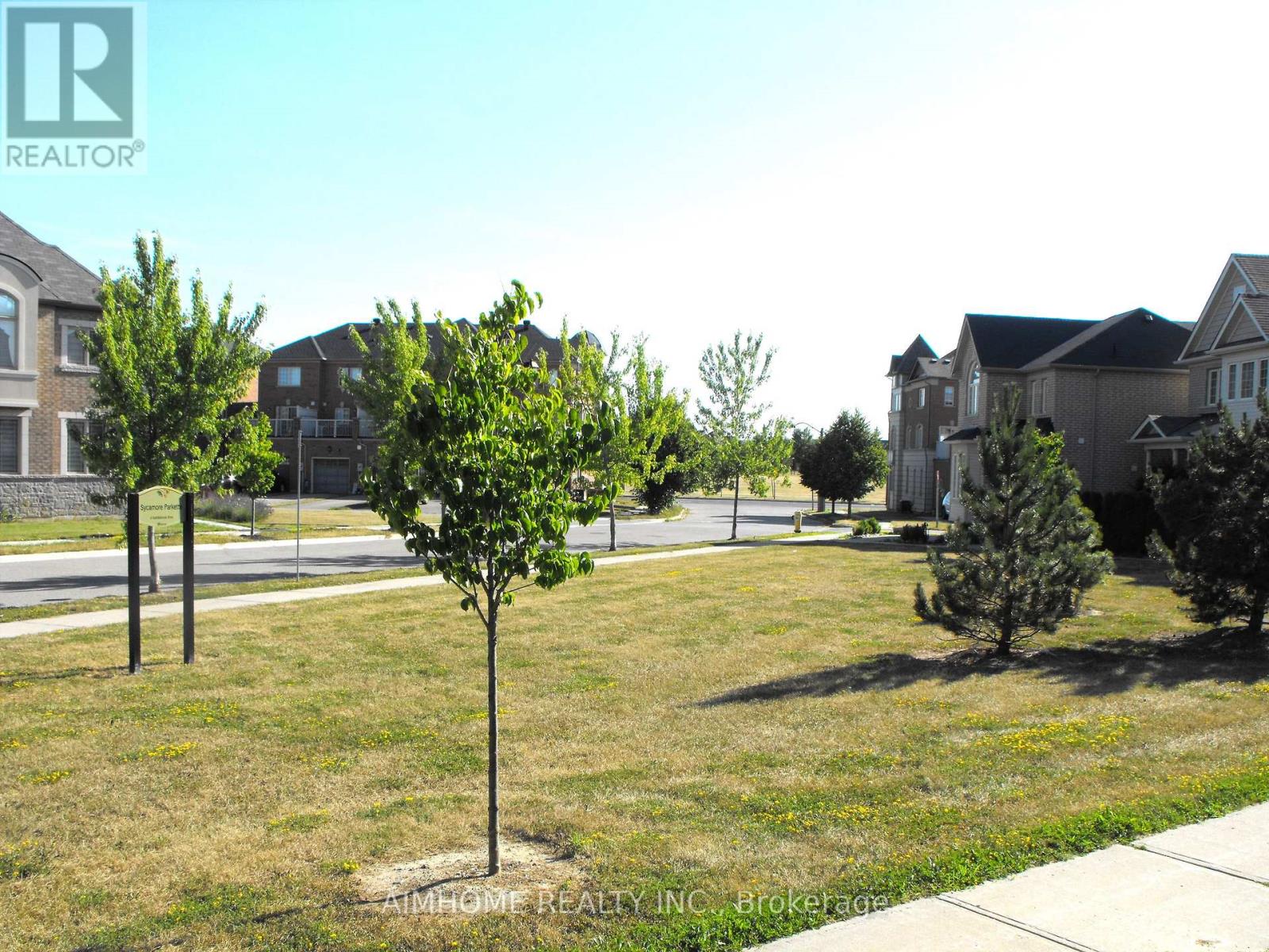 18 Saddlebrook Drive, Markham, Ontario  L6B 1J4 - Photo 29 - N12309307