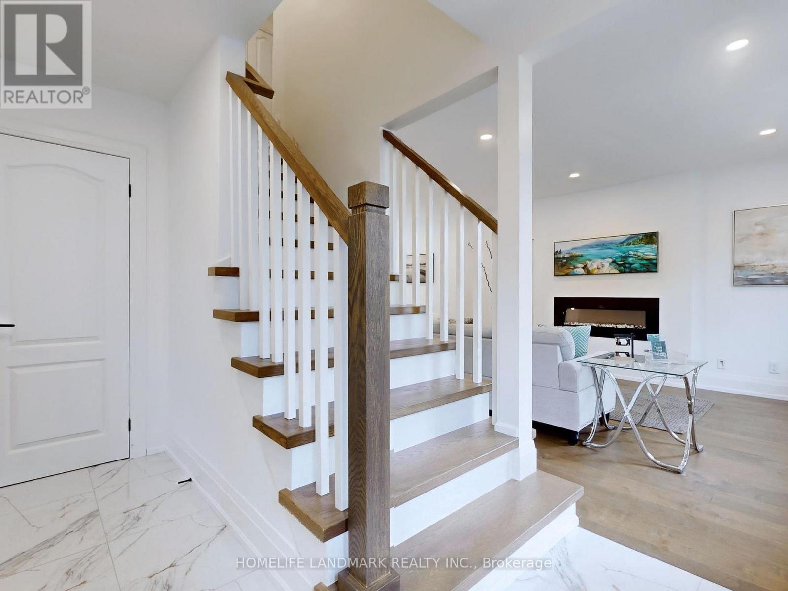 Main Unit - 1661 Mount Albert Road, East Gwillimbury, Ontario  L0G 1V0 - Photo 10 - N12314217