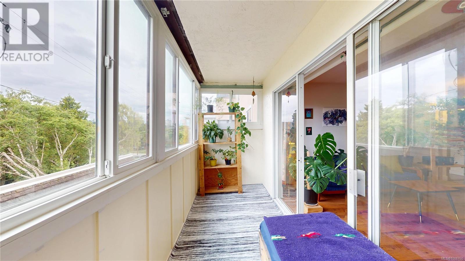 203 1012 Pakington St, Victoria, British Columbia  V8V 3A1 - Photo 15 - 1008760