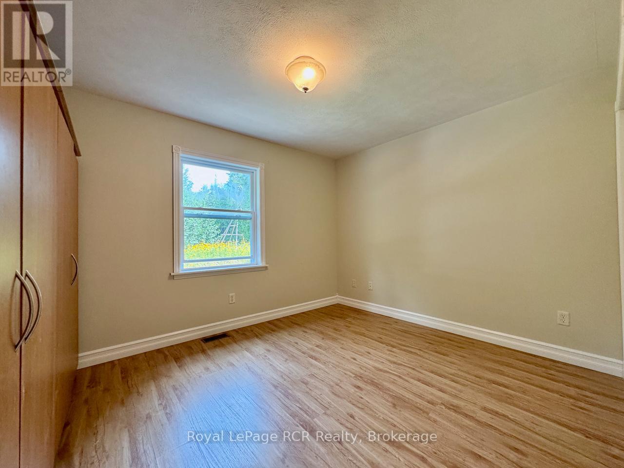 323 East Road Rr 4 Road, Northern Bruce Peninsula, Ontario  N0H 1W0 - Photo 20 - X12314257