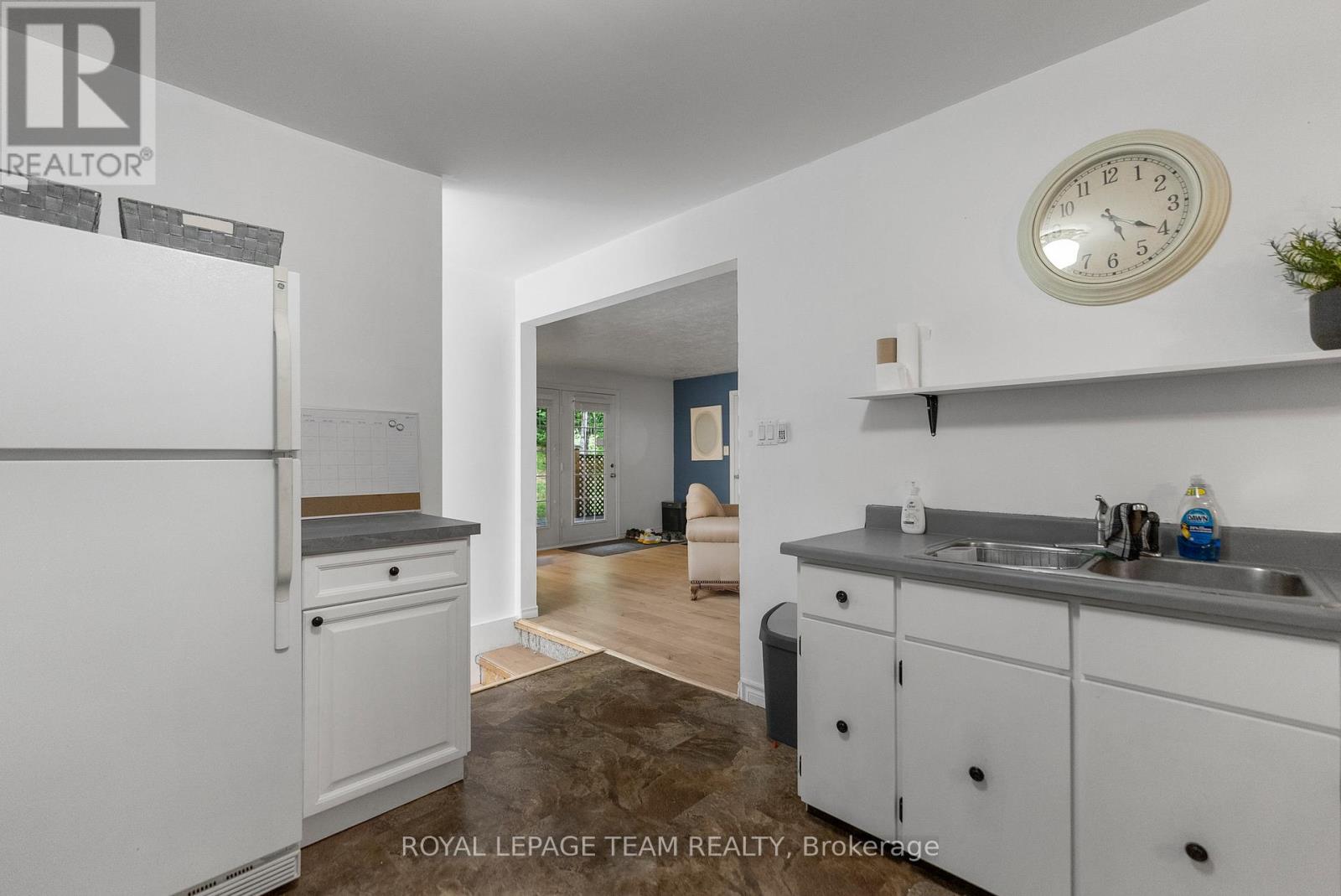 4 Murchison Road, South Algonquin, Ontario  K0J 2C0 - Photo 32 - X12314250