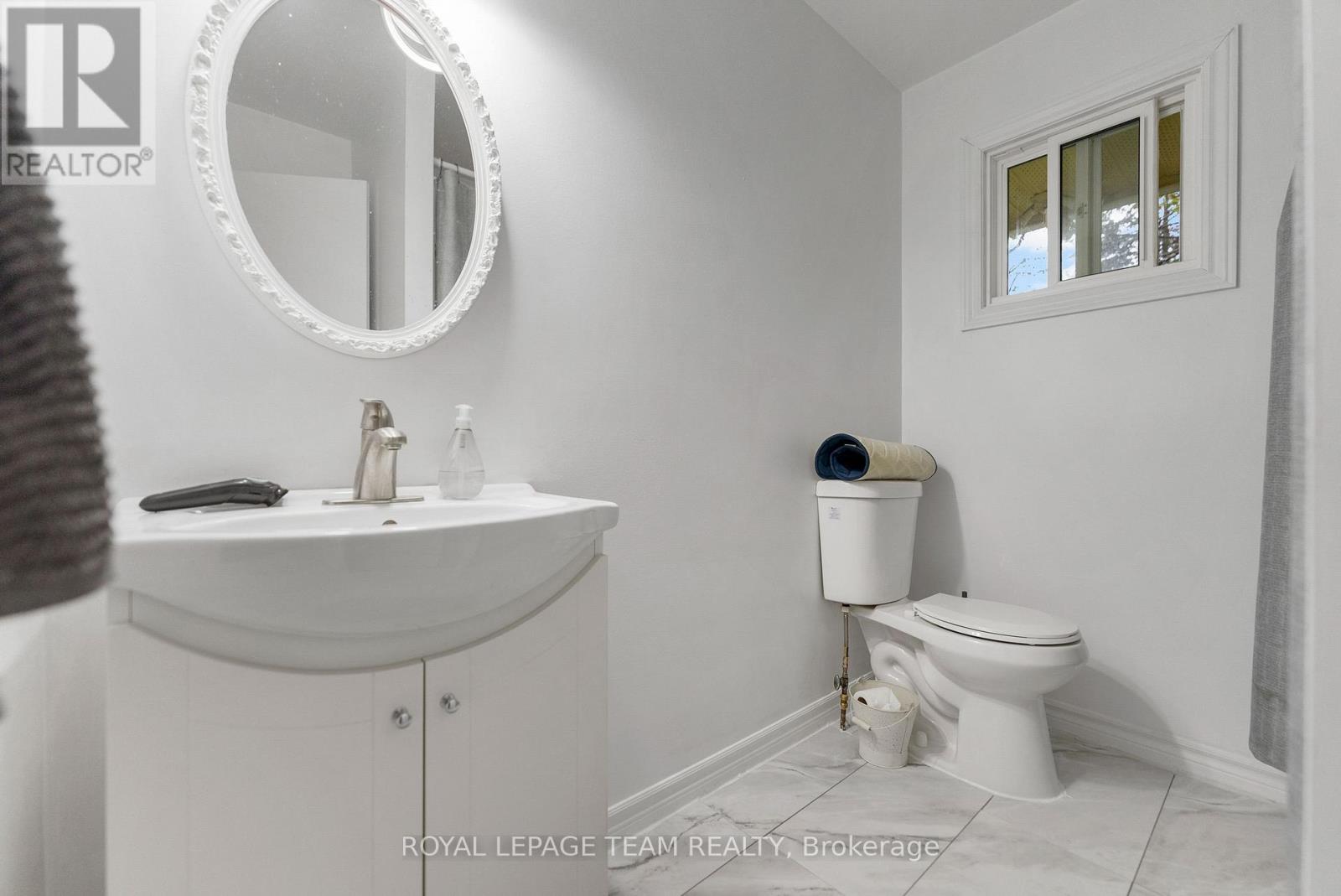 4 Murchison Road, South Algonquin, Ontario  K0J 2C0 - Photo 35 - X12314250