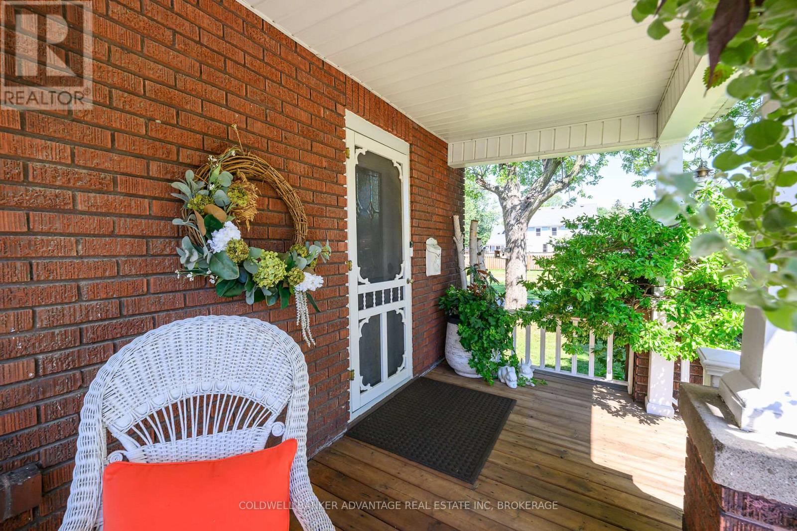 191 Ash Street, Port Colborne, Ontario  L3K 2W7 - Photo 3 - X12314252