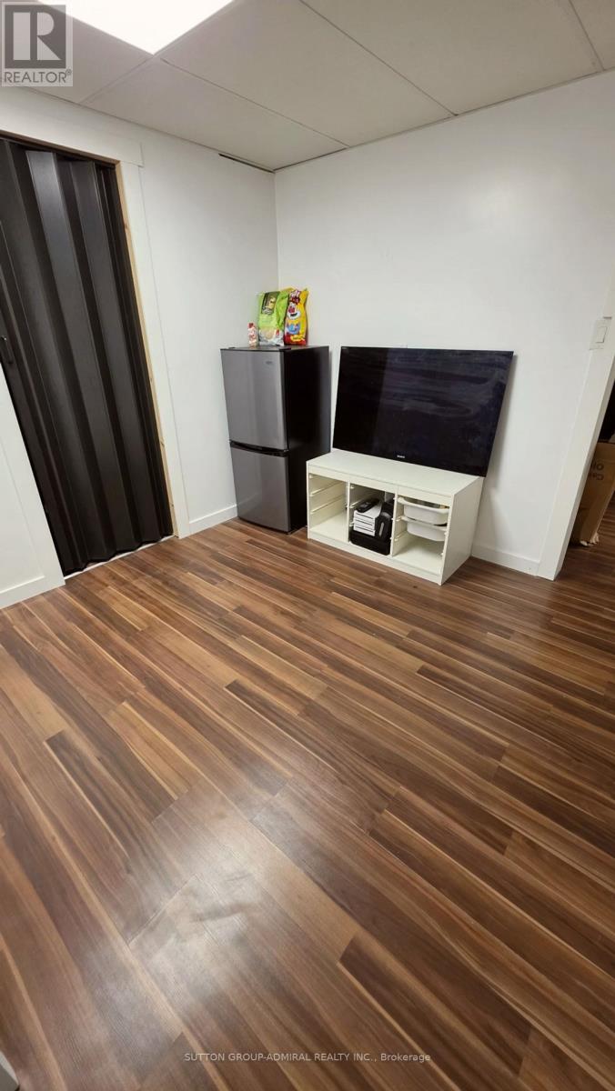 96 Golden Meadow Road, Barrie (Innis-Shore), Ontario  L4N 7G4 - Photo 26 - S12313522