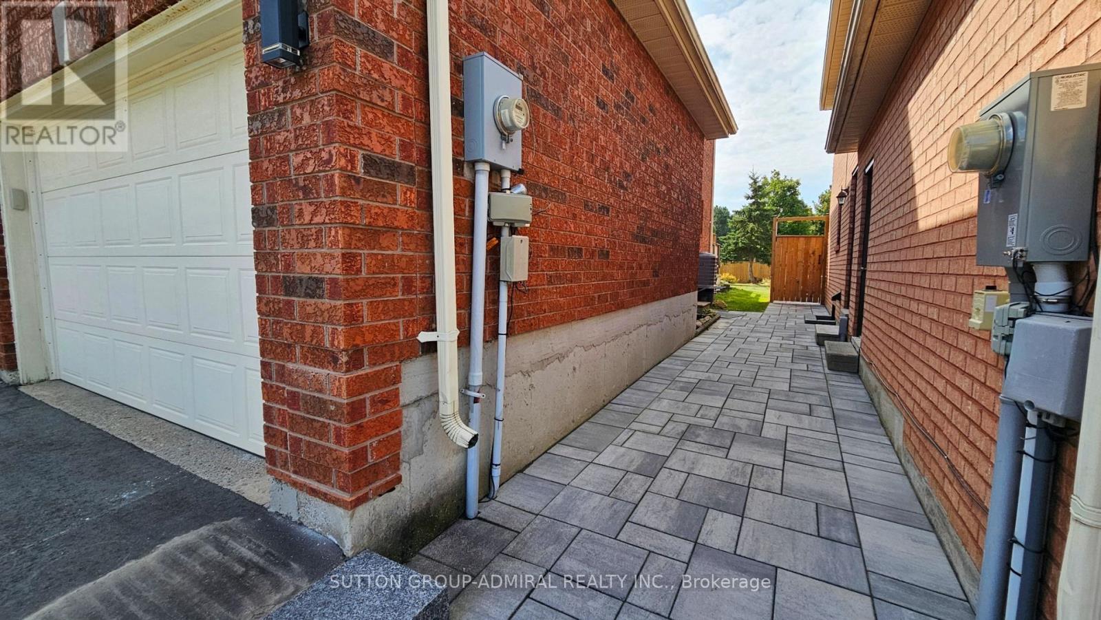 96 Golden Meadow Road, Barrie, Ontario  L4N 7G4 - Photo 6 - S12313522
