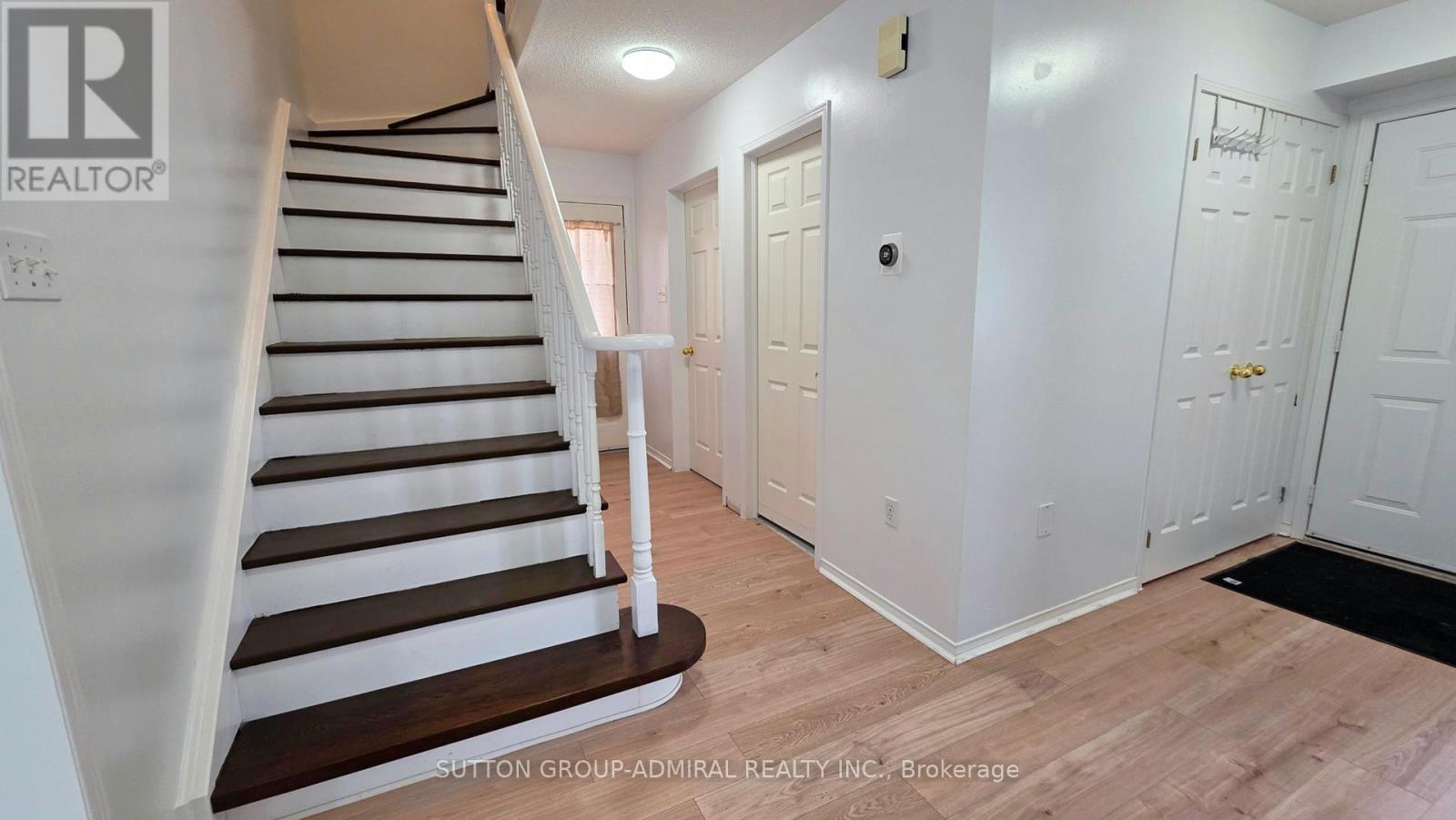 96 Golden Meadow Road, Barrie, Ontario  L4N 7G4 - Photo 8 - S12313522
