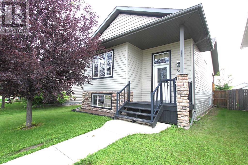 Property at 83 Vickers Close image 1