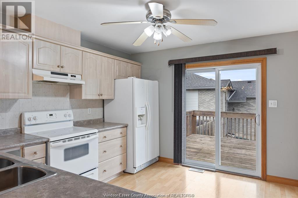 Property at 1490 HIGHNOON image 5