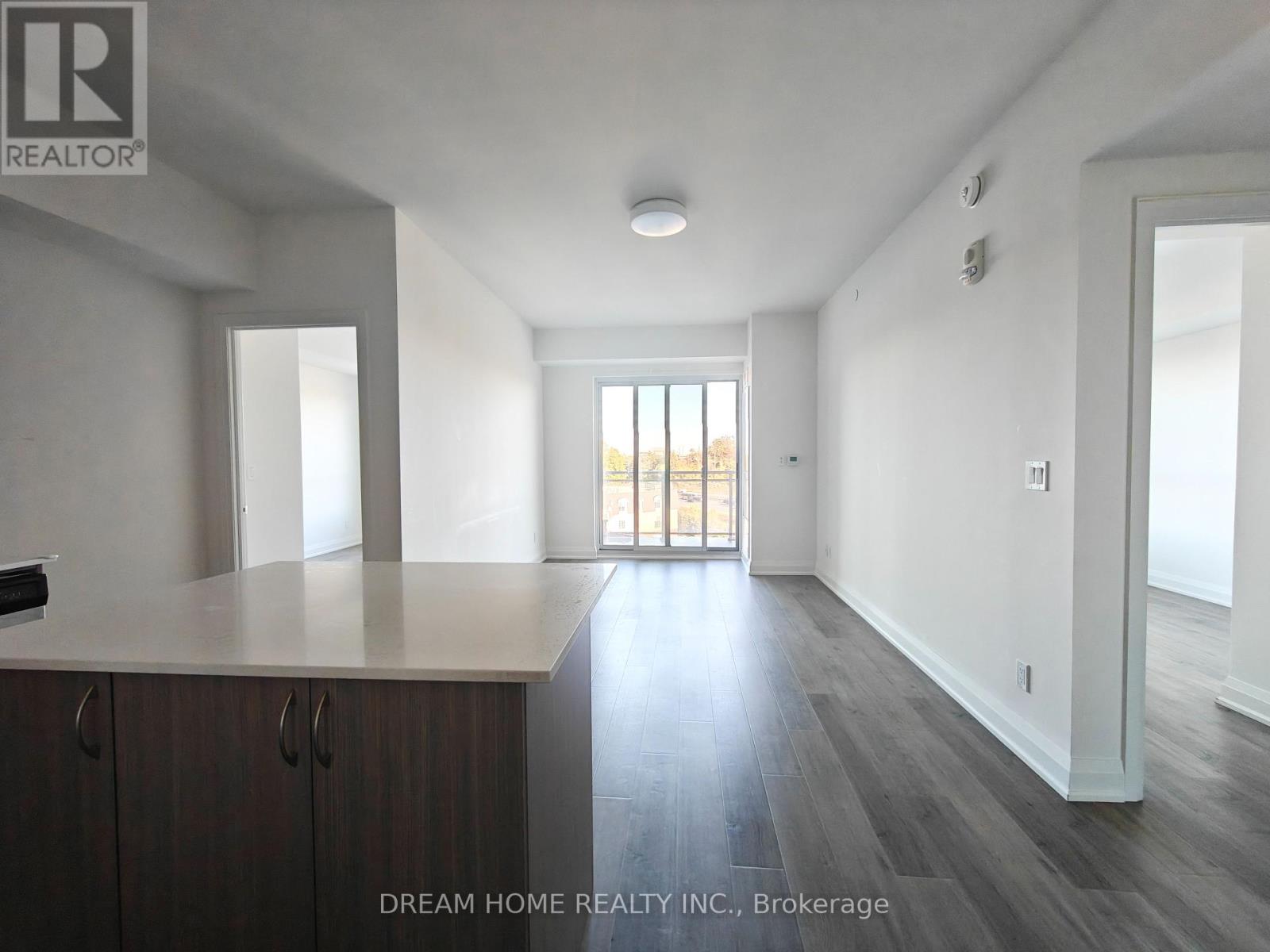 1008 - 58 Lakeside Terrace, Barrie, Ontario  L4M 7B9 - Photo 6 - S12314264