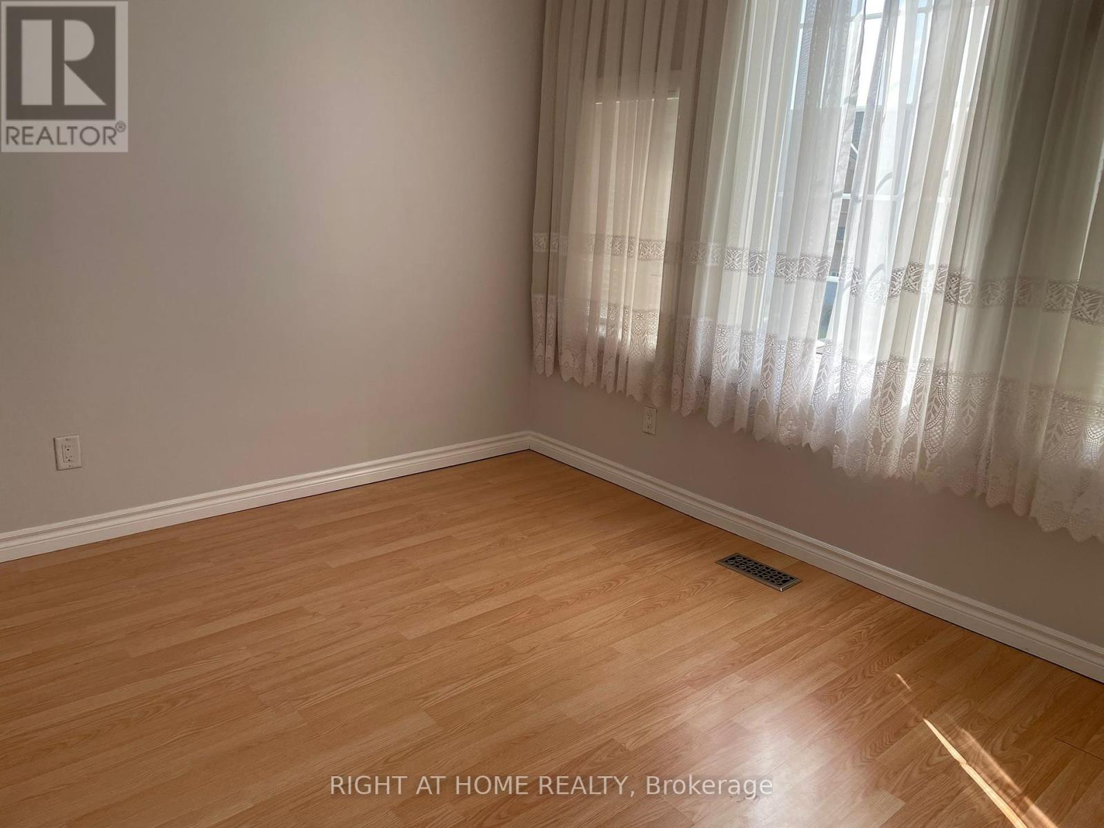 Main And 2nd Level - 35 Echoridge Drive, Brampton, Ontario  L7A 3K8 - Photo 20 - W12314267