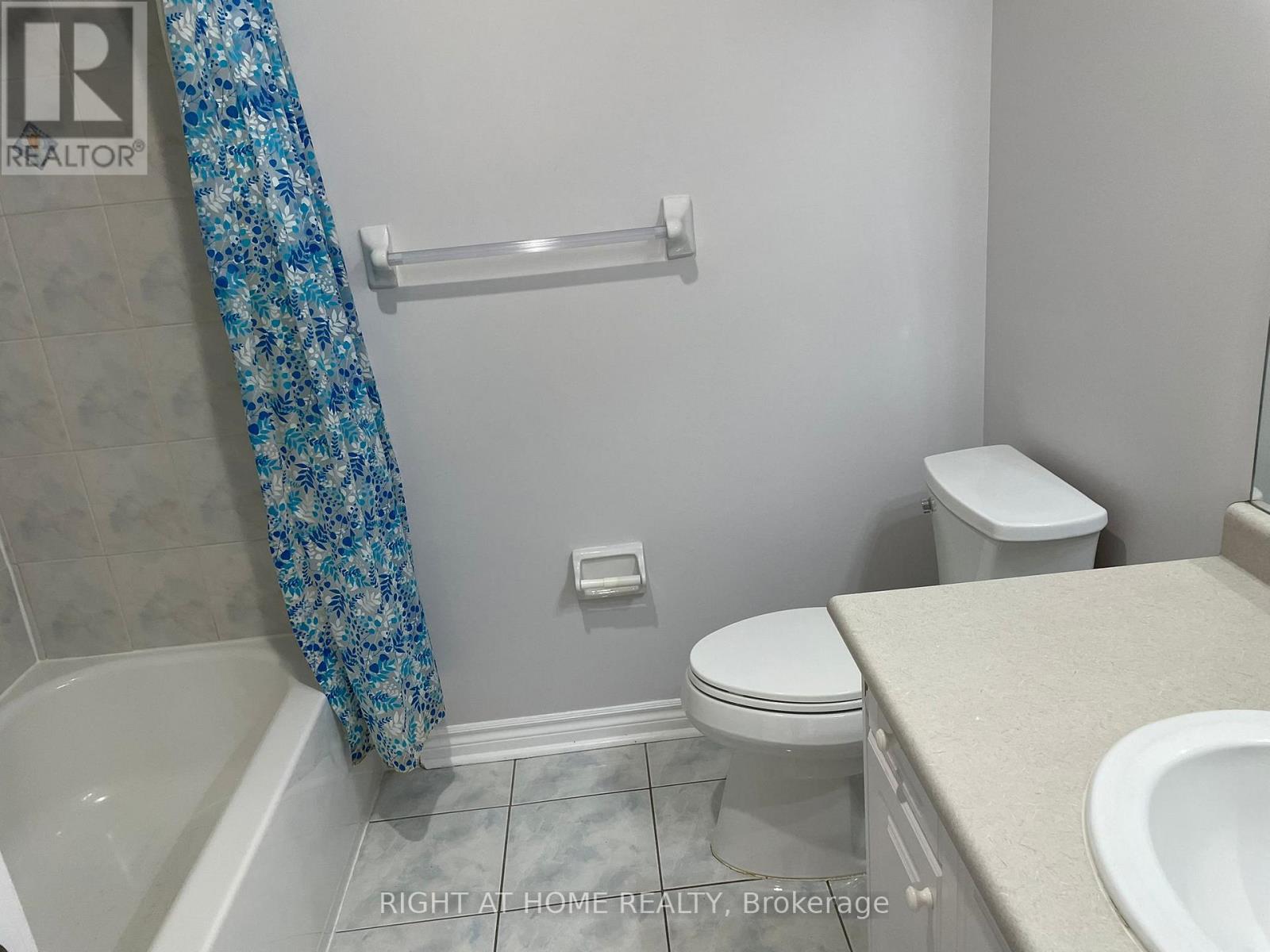 Main And 2nd Level - 35 Echoridge Drive, Brampton, Ontario  L7A 3K8 - Photo 21 - W12314267