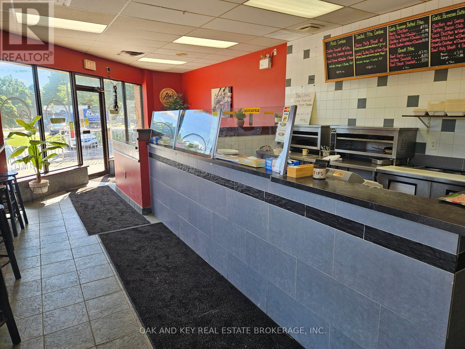 431 Boler Road, London South, Ontario  N6K 2K8 - Photo 10 - X12314290