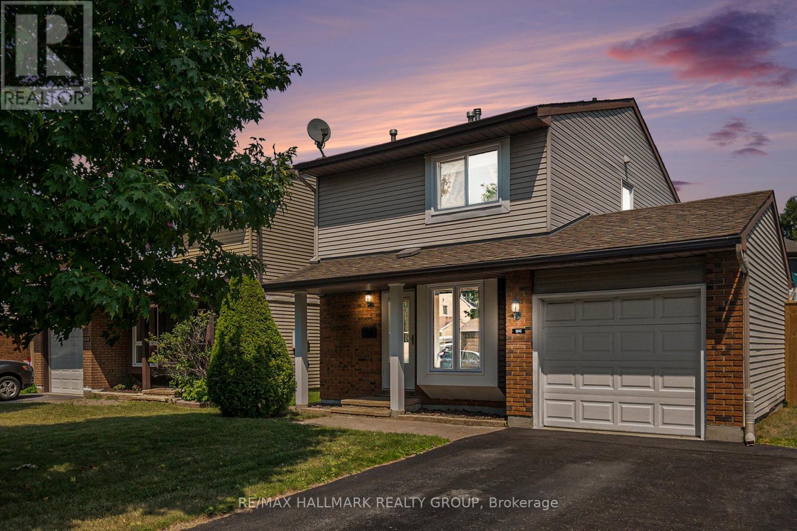 Property at 1641 SAXONY CRESCENT image 2